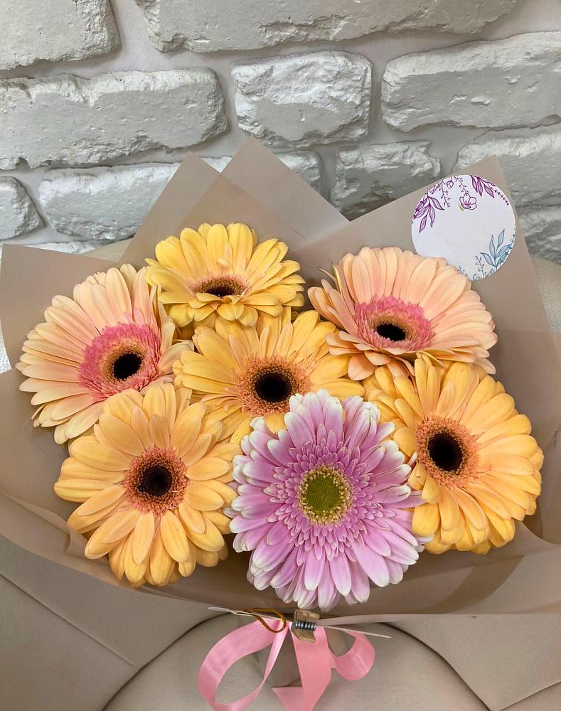 Букет цветов из: Герберы в Пригородный Оренбургский район