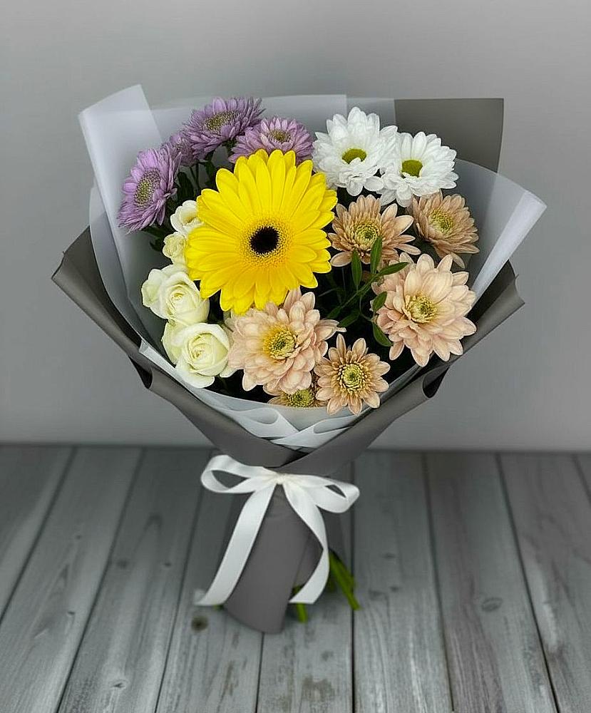 Букет цветов из: Розы, Герберы и Хризантемы в Пригородный Оренбургский район