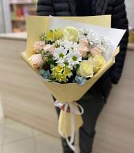 Букет цветов из:  Альстромерии, Розы и Хризантемы #REPLACE_PRED# Пригородный Оренбургский район