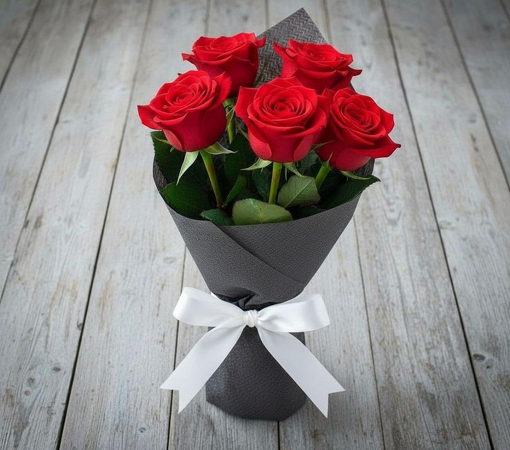 Букет 5 Красных роз Эдлесс Лав в Пригородный Оренбургский район