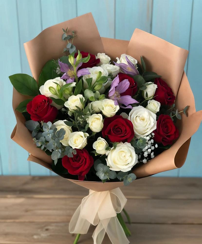 Букет цветов из: Розы и Альстромерии в Пригородный Оренбургский район